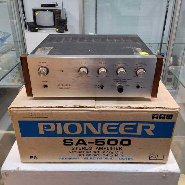 PIONEER AMPLIFIER
