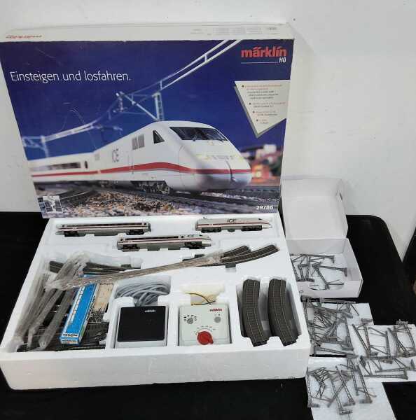 MARKLIN TRAIN SET
