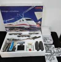 MARKLIN TRAIN SET