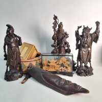 CARVED TIMBER FIGURES