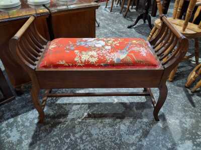 Duet Piano Stool