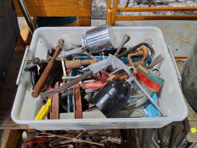 225 · VINTAGE HAND TOOLS