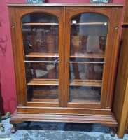 DISPLAY CABINET