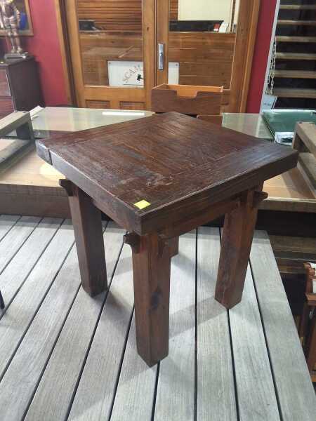SIDE TABLE