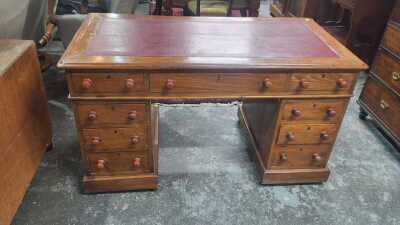 Pedestal Desk