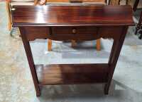 CONSOLE TABLE