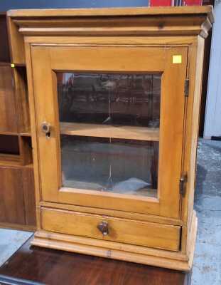 Display Cabinet