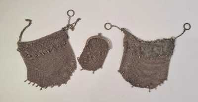 1042 · SILVER PURSES