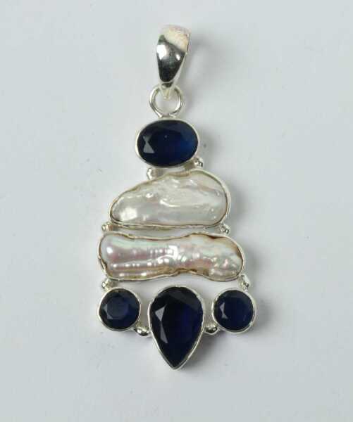 SILVER PENDANT