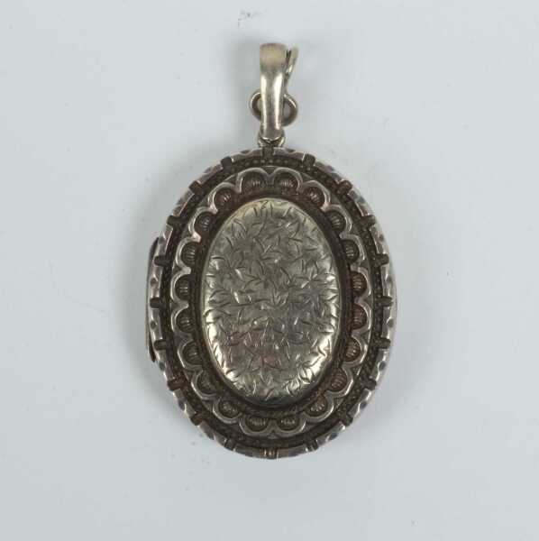 SILVER LOCKET