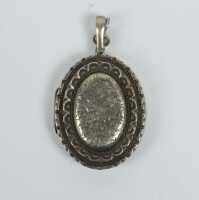 SILVER LOCKET