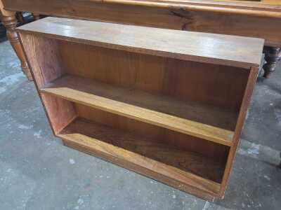 Bookshelf