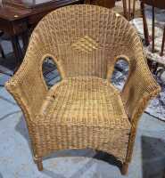 TUB CHAIR
