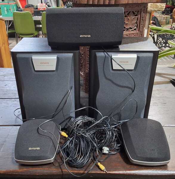 AIWA SPEAKERS