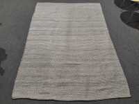 FLOOR RUG