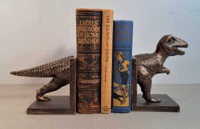 350 · BOOK ENDS