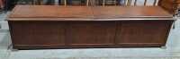 BLANKET CHEST