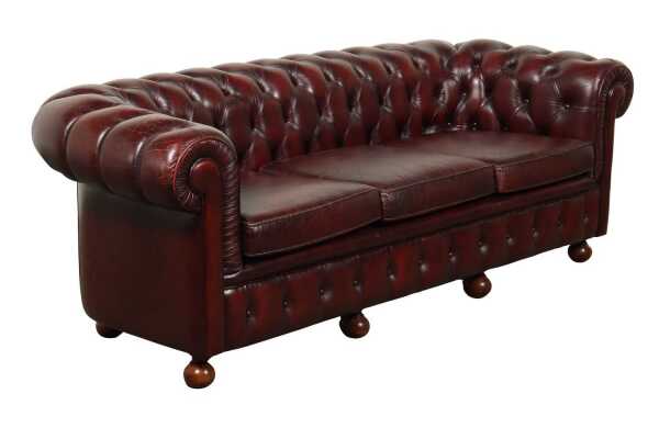 CHESTERFIELD LOUNGE