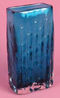 147 · WHITEFRIARS VASE