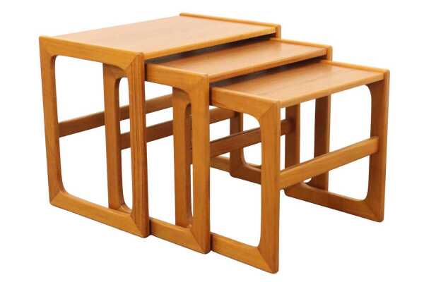 NEST OF TABLES