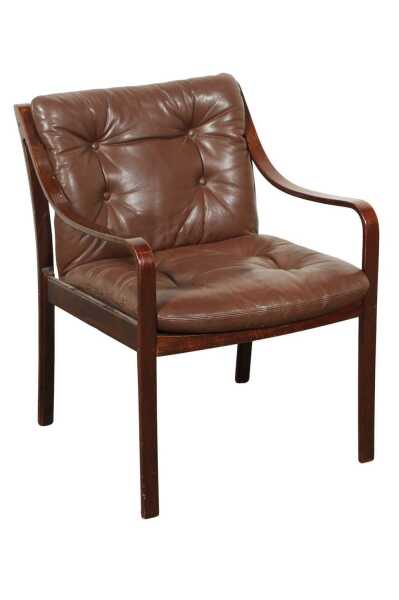 MODEL 108 LOUNGE CHAIR