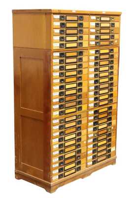 66 · SPECIMEN CABINET
