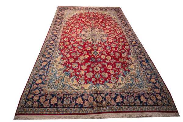 SAROUGH RUG