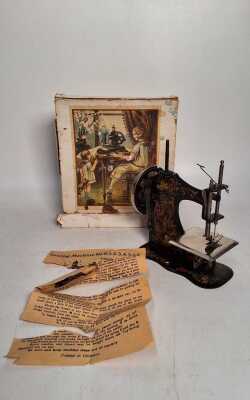Childrens Sewing Machine
