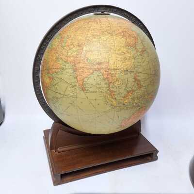 1171 · WORLD GLOBE