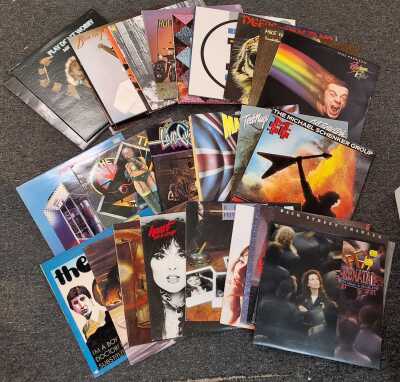 1150 · MIXED VINYLS