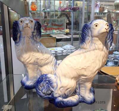 Pottery Spaniels
