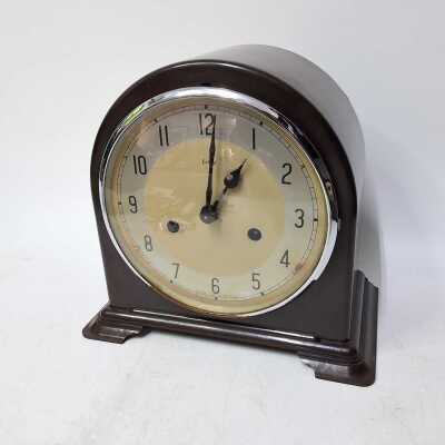 Mantel Clock