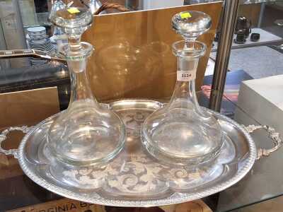 1134 · DECANTERS