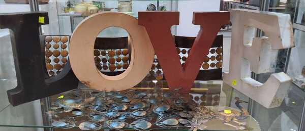 HOME DECOR