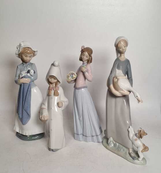 LLADRO FIGURES