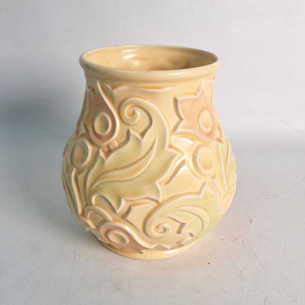 WADE VASE