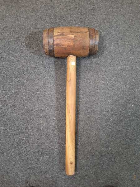 HUGE MALLET