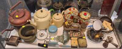 Sundry Collectables