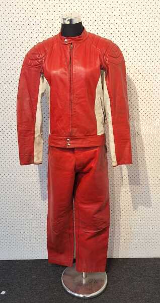 RIDING WEAR