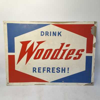 Woodroofes Sign