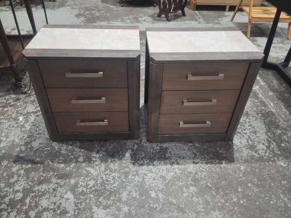 BEDSIDE CABINETS