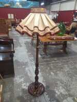 STANDARD LAMP