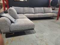 LOUNGE SUITE - 3