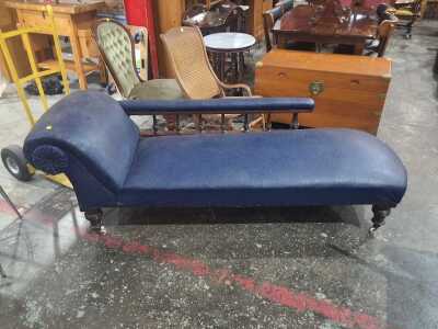 Settee