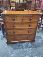 CHEST OF DRAWERS