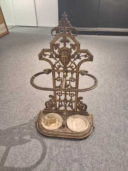 UMBRELLA STAND