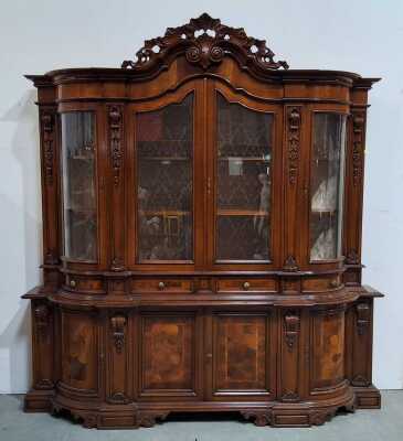 Display Cabinet