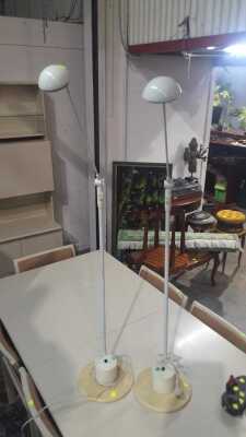 420 · STANDARD LAMPS