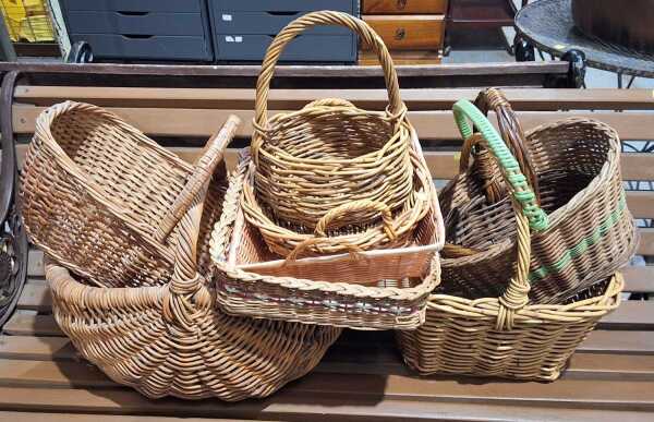 BASKET LOT