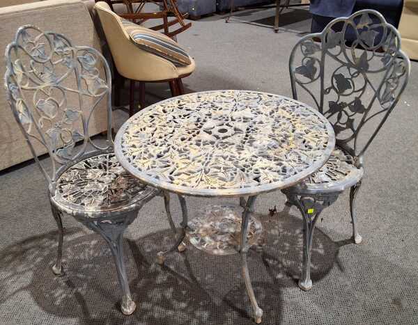 PATIO SETTING